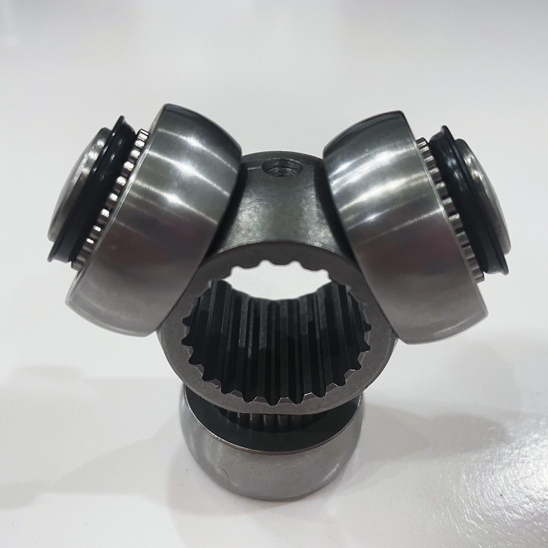 ULK Transmission Parts for Hilux Tripod CV Joint Bearing for Suzuki Tripod Spider Bearings for toyota
